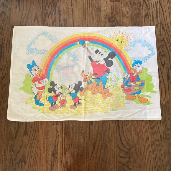 Vintage 80's Disney Mickey Rainbow Standard Pillowcase - Picture 2 of 9
